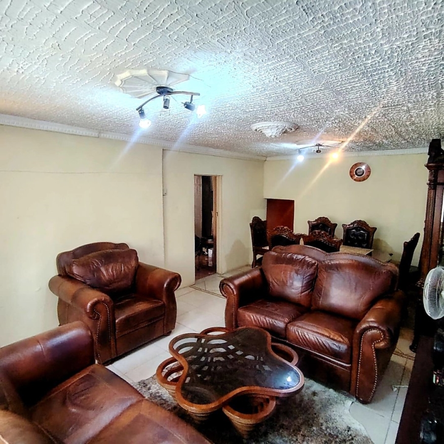 4 Bedroom Property for Sale in Mdantsane Nu 10 Eastern Cape